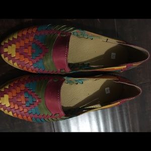 Mexican leather hand made sandals/flats.